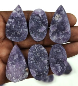 Cabujones de Cuarzo de Alta Calidad, Auténticos, con Reverso Plano, Druzy de Alta Calidad, Suministro al por Mayor, AMAN GEMS JEWELLERY, Color Play - Product Image 1