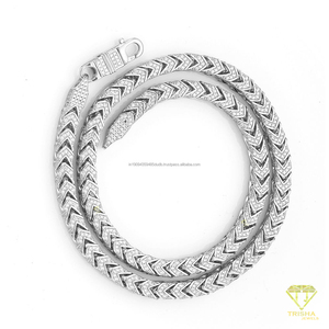 Collar Chevron de Diamantes Cultivados en Laboratorio al por Mayor en Plata de Ley 925 con Cadena de Eslabones en V Completamente Engastados para Hombres y Mujeres - Product Image 2