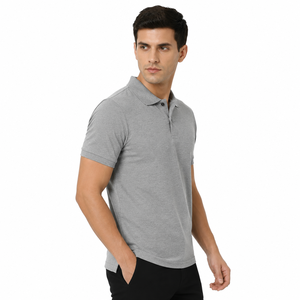 Polo homme tendance avec un design moderne, tissu doux, facile à porter, parfait pour le streetwear et les tenues quotidiennes, élégant et stylé. - Product Image 2