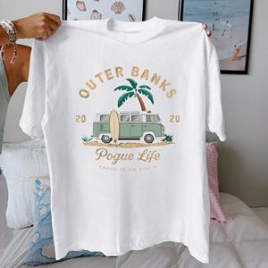 Planche de surf Une illustration de van vintage T-shirt confortable en pur coton pour femme - Product Image 1