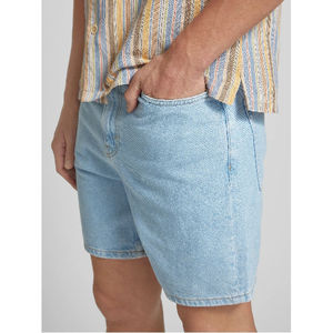 Shorts Bermuda en jean bleu clair pour homme, taille mi-haute, fermeture boutonnée, décontracté, en coton tissé - Product Image 4