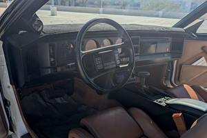 Pontiac Firebird 20th Anniversary Turbo Trans AM de 1989 - Product Image 6