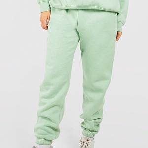 Conjunto Deportivo con Capucha para Mujer, Color Verde Menta, Corte Holgado, Sudadera y Pantalones Largos, Color Sólido, Bolsillos Laterales, 100% Algodón - Product Image 4