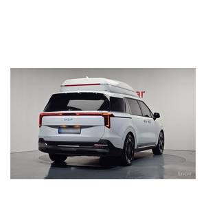 Kia Carnival 2024, 9 Pasajeros, Limusina de Techo Alto, Gasolina, Caja de Cambios Automática, Asientos de Cuero, 8,578 km, Volante a la Izquierda - Product Image 2