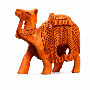 Statue de chameau en bois sculptée à la main, moderne et écologique, figurine animale pour la décoration intérieure, présentation sur table, cadeau de pendaison de crémaillère ou de mariage - Product Image 2