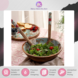 Accessoires de cuisine de qualité 100 % fiables, ensemble bol et cuillère en bois de manguier émaillé pour servir, provenant d'un vendeur indien de premier plan. - Product Image 5