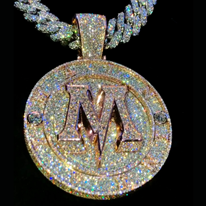 Collar de Lujo con Colgante de Letra M con Incrustaciones de Moissanita VVS, Estilo Hip Hop, Oro Rosa, Personalizable - Product Image 4