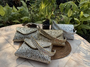 Bolso de Mano de Lujo con Adornos Metálicos, Forro de PU, para Mujer, para Fiestas, Bodas y Uso Diario - Product Image 6