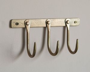 Classic And Modern <b>Hanging</b> <b>hooks</b> and reliable <b>hanging</b> support Elegant decorative wall accent - Product Image 4