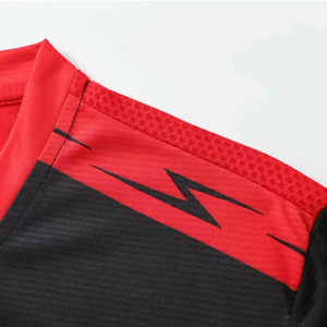 Maillots de football personnalisés en gros et ensembles complets, uniformes sportifs de club, conception de logo, uniformes de football respirants à séchage rapide - Product Image 5