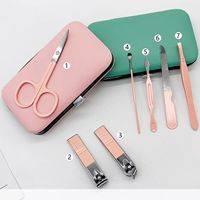 Kit de Manicura de Acero Inoxidable 7 en 1 de Alta Calidad, Estuche Portátil Profesional y Duradero para Adultos, Estilo Clásico