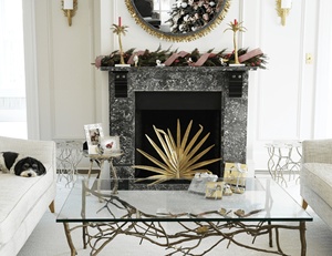 Mesa tapizada de lujo Saleem International 2026 con base decorativa de hoja de ginkgo en metal dorado para entrada o dormitorio - Product Image 5