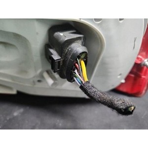 ไฟท้ายมือสอง A6 ขวา รุ่น 4F0945096 - Product Image 5