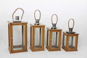 Juego de 4 Faroles de Madera Blancos al por Mayor, Grandes Portavelas Decorativos para Exteriores con Techo de Metal, Faroles de Alta Calidad para Decoración del Hogar - Product Image 3