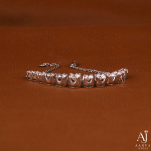 Bracelet tennis Aarva Jewels en or rose avec moissanite taille brillant d'eau douce, sertissage griffe, classique, pour femme, mariage et fiançailles - Product Image 3