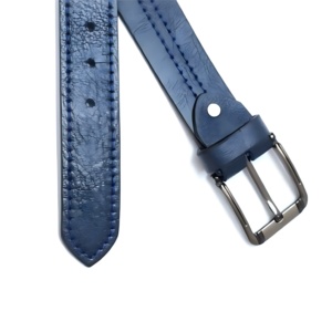 Cinturón de Cuero Azul Premium para Hombre, Cinturón de Cuero Genuino Ajustable y Duradero para Uso Formal, Casual, de Oficina y Diario - Product Image 4