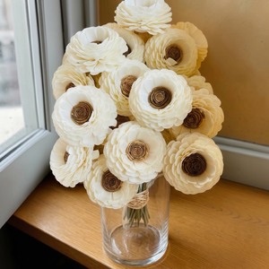 VADEE SOLA WOOD FLOWER White Ranunculus Style <b>Reed</b> <b>Diffuser</b> Flower Bundle Replacement Handmade Sustainable Dried <b>Reed</b> <b>Diffuser</b> - Product Image 5