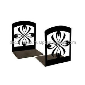 Un design évidé avec des motifs géométriques ou abstraits interconnectés, ajoutant une touche décorative - Product Image 6