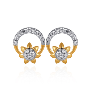 Pendientes de Diamantes Solstice Petal, Románticos, de Oro Amarillo, con Diseño de Flor, Diamantes Naturales de Corte Brillante Redondo - Product Image 1