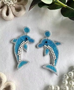 Pendientes largos de cuentas de lujo FISH para ocasiones especiales, pendientes florales de cuentas de diseñador para mujer - Product Image 1
