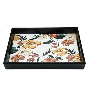 Nueva Bandeja de Madera con Estampado Floral Otoñal, Bandeja Decorativa Rectangular de Acabado Oscuro de Lujo para Pedidos al por Mayor - Product Image 4