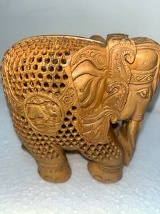 Sandalwood <b>Elephant</b> Handcrafted Asian Zen Design Environment-Friendly Home <b>Decor</b> - Product Image 3
