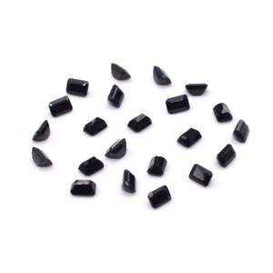 พลอยแซฟไฟร์สีดำธรรมชาติทรงแปดเหลี่ยมขนาด 2x3 มม. แบบไม่ผ่านการปรับแต่ง, พลอยแซฟไฟร์สีดำธรรมชาติทรงเหลี่ยมสำหรับทำเครื่องประดับ - Product Image 4