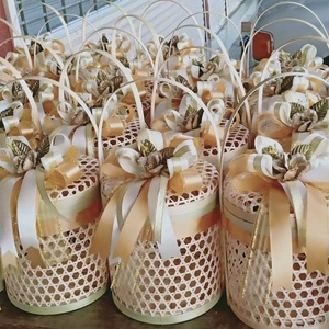 Panier-cadeau en bambou personnalisé, tissé à la main, pour les cadeaux festifs et saisonniers - Product Image 4