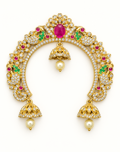 Broche à cheveux en or plaqué avec motif paon, pierre AD et ornements en osselets, pour tenue ethnique traditionnelle, ornement capillaire pour femmes, accessoires pour chignon. - Product Image 1