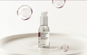 [OEM/ODM] Esencia Hidratante con Hialuronato 50ml, Humectante Facial Líquido para Todo Tipo de Piel, Uso Diario - Product Image 1