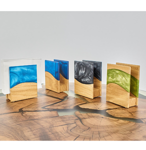 Porte-serviettes artisanal en résine époxy multicolore et multi-designs, avec base en bois massif, aspect haut de gamme, pour table, vente en gros - Product Image 1