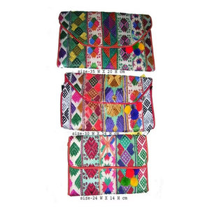 Bolsos Bandolera Bohemios Banjara para Mujer, Hechos a Mano, Bordados Tribales, Estilo Étnico Hippie, Bolso de Hombro Vintage Gitano - Product Image 1