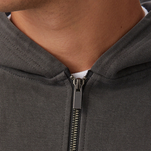 Sweat-shirt à capuche court pour homme en mélange de coton premium, coupe ample décontractée, poignets et ourlet côtelés, style streetwear urbain tendance - Product Image 6