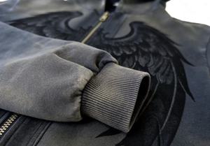 เสื้อฮู้ดซิปผู้ชายคุณภาพพรีเมียม ปี 2026 ลวดลายกราฟิกแบบกำหนดเอง พิมพ์ลาย DTG สไตล์วินเทจ เสื้อสเวตเชิ้ตสตรีทแวร์ ผู้ผลิต - Product Image 3