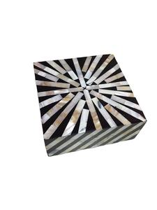 Caja de Joyería de Resina de Lujo Personalizada, Modelo Artesanal de Alta Gama y Caja de Regalo con Modelado Manual para Empaque Exclusivo de Joyería - Product Image 5