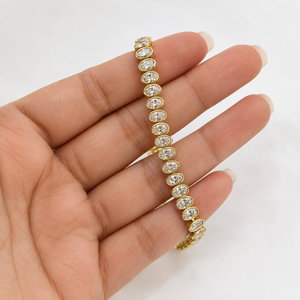 Bracelets tennis ovales en diamant et moissanite sertie clos, plaqué or jaune 14 carats, pour femme, pour fiançailles et occasions spéciales - Product Image 1