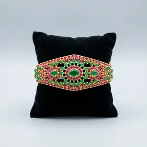 Pulsera de Perlas, Rubíes y Esmeraldas Chapada en Oro de la India, Estilo Rajasthani, para Mujer, Joyería Tradicional Jaipuri para Bodas y Eventos Étnicos - Product Image 4