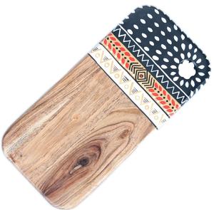 Tabla de cortar rectangular de madera esmaltada con diseño floral y asa, bandeja para servir, ecológica, ligera y apta para lavavajillas. - Product Image 3