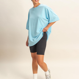 Camiseta Oversize para Mujer al por Mayor, Tallas Grandes, Lavado Ácido, Poliéster/Algodón de Alto Gramaje, Azul Claro, con Logotipo Personalizado, Estilo Vintage Holgado - Product Image 4