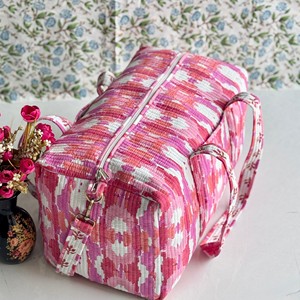 Pink Floral Quilted <b>Duffel</b> <b>Bag</b> with Zipper Closure Large Capacity Travel Weekender Shoulder <b>Bags</b> - Product Image 5