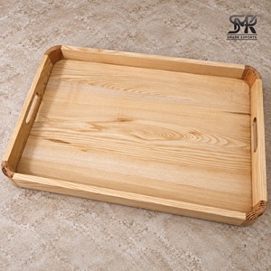 Bandeja de Servir de Madera Artesanal Moderna, Pulida, Ecológica y Duradera, 60x40cm, Bordes Elevados, Asas Laterales, Decoración para el Hogar y Comedor - Product Image 2