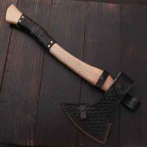 ขวานไวกิ้งเหล็กดามัสกัสคุณภาพสูง ผลิตด้วยมือ ขายตรงจากโรงงาน สำหรับการตั้งแคมป์กลางแจ้งและการเอาชีวิตรอด พร้อมปลอกหนัง - Product Image 4