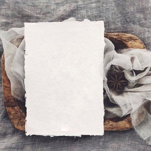 Papel de Regalo A4 Premium Plantable Hecho a Mano, Ecológico, para Decoración de Bodas, con Opciones de Color y Logotipo Personalizados - Product Image 1