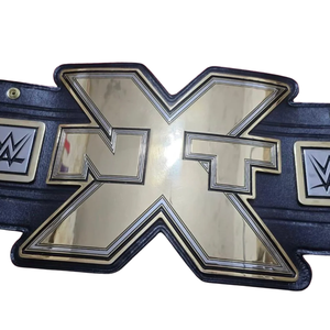 Cinturón de Campeonato WWE NXT, Diseño en Cuero Negro y Dorado, Cinturón de Lucha Libre de Primera Calidad para Fanáticos y Coleccionistas - Product Image 2
