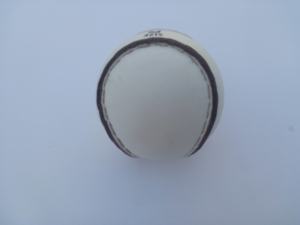 Professional Leather Sliotars Balls Hurling Balls Wholesale Sliotars Official GAA Approved Hurling Equipment Irish <b>Sport</b> Balls - Product Image 5