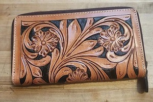 Best-seller Portefeuille gravé en cuir marron tendance pour femme avec plusieurs fentes Fabricant indien Fermeture à glissière Longue longueur - Product Image 2