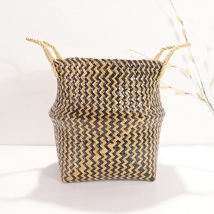 Panier de paille en jonc de mer à vendre articles d'organisation de la maison paniers pliants en herbe de mer fabriqués à la main - Product Image 1