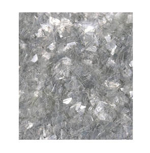 Hojuelas de Plástico PET Reciclado Premium - Material Reciclado de Alta Calidad para Moldeo por Inyección y Extrusión de Láminas - Product Image 1