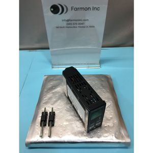EUROTHERM 808/L1/0/R1/C2/0/QS/(AKHC205)/CE - Équipements et pièces semi-conductrices d'occasion fiables à l'échelle mondiale - Product Image 2