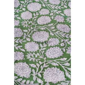 ผ้าฝ้ายทำมือจากอินเดีย ลายพิมพ์ดอกไม้สวยงาม ผ้าเนื้อนุ่มสำหรับเสื้อเด็กหญิงและเด็กชาย - Product Image 3